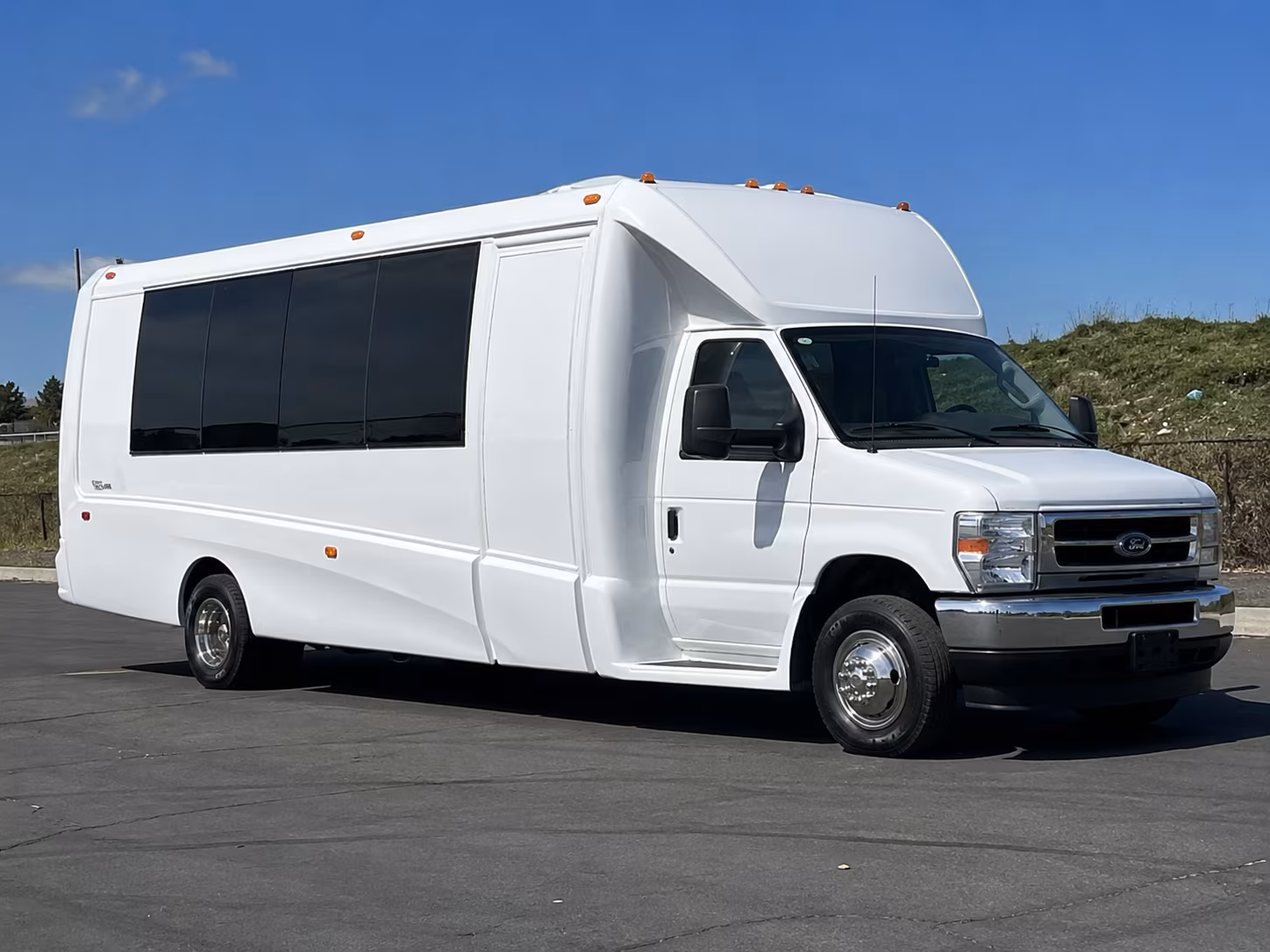 brentwood party bus booking step 1