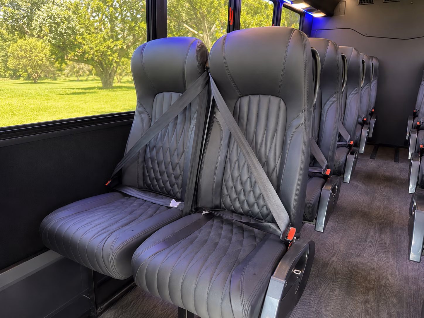 livermore easy airport shuttle bus rentals in livermore