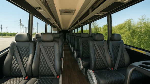 brentwood 18 passenger minibus rental